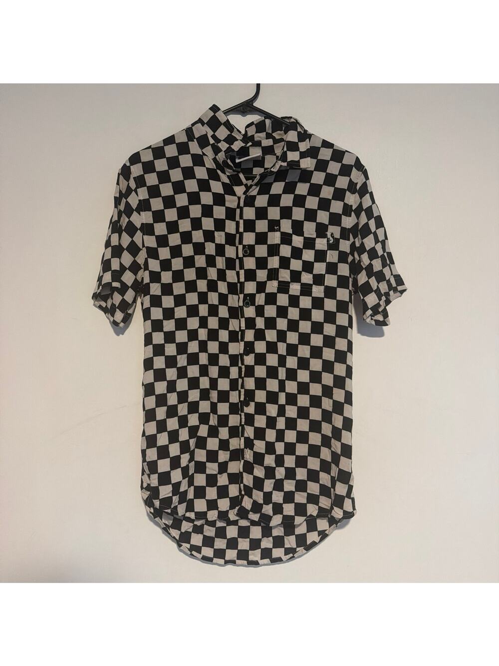 T&C Surf Designs black and white checkered short sleeve  button-down medium